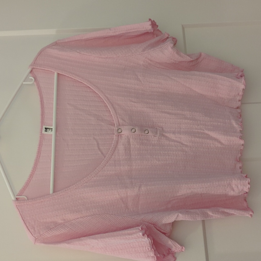 BP Ruffle Edge Crop Top
